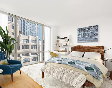 West 39th Street - Photo Thumbnail 1