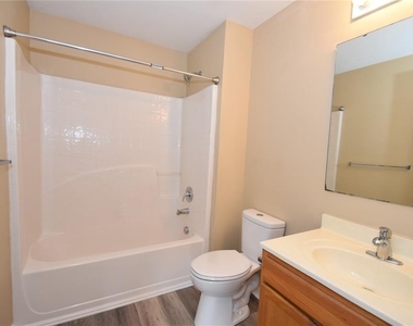 27 Riverdale Lane - Photo Thumbnail 31