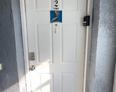 108 5th St So - Photo Thumbnail 1