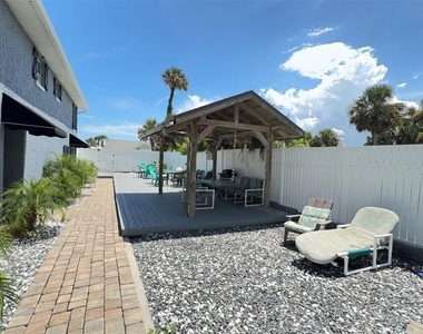 108 5th Street - Photo Thumbnail 2