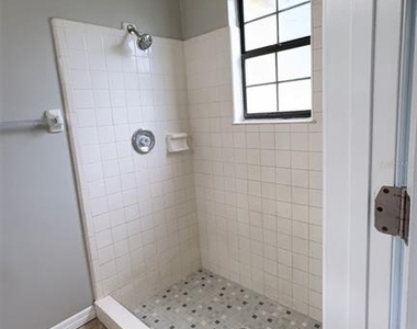 24 Wellside Lane - Photo Thumbnail 14