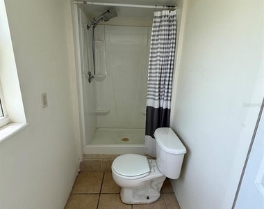 5405 Riverside Drive - Photo Thumbnail 10