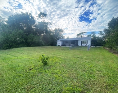 1003 Tropical Avenue - Photo Thumbnail 37