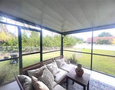 1003 Tropical Avenue - Photo Thumbnail 28