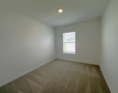 28537 Sweet Meadow Drive - Photo Thumbnail 13