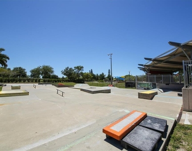 2313 Lindstrom Street - Photo Thumbnail 39