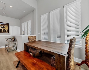 2313 Lindstrom Street - Photo Thumbnail 20