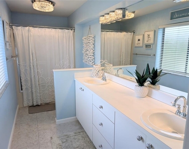 2934 Gulf Of Mexico Drive - Photo Thumbnail 28