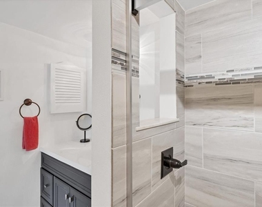 5216 Lake Village Drive - Photo Thumbnail 33