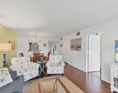 5216 Lake Village Drive - Photo Thumbnail 13