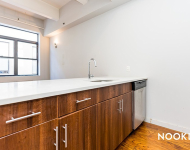 566 Dekalb Ave - Photo Thumbnail 2