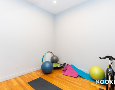 566 Dekalb Ave - Photo Thumbnail 17