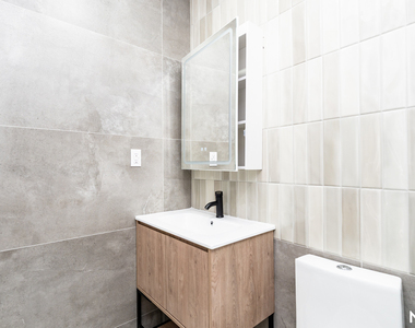 96 Moore St - Photo Thumbnail 1