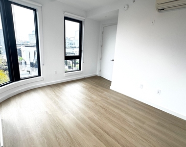 2336 Bedford Avenue - Photo Thumbnail 4