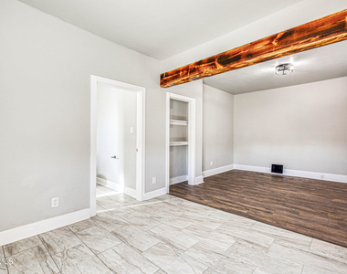 3622 Douglas Avenue - Photo Thumbnail 3