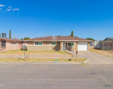 9924 Minuteman Street - Photo Thumbnail 6