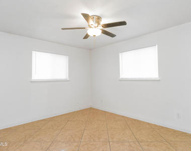 9924 Minuteman Street - Photo Thumbnail 18