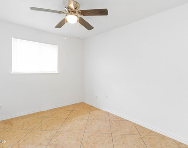 9924 Minuteman Street - Photo Thumbnail 28
