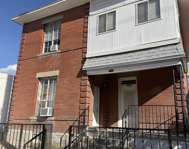1526 Yandell - Photo Thumbnail 7