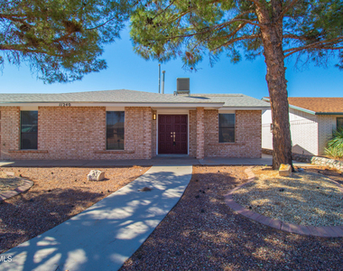 11240 Warcloud Avenue - Photo Thumbnail 7