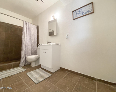 4700 Maxwell Avenue - Photo Thumbnail 10
