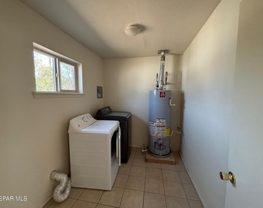6376 Santiago Street - Photo Thumbnail 5