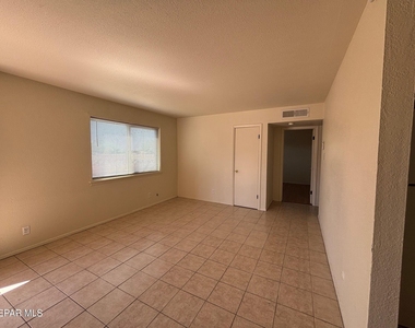 6376 Santiago Street - Photo Thumbnail 2