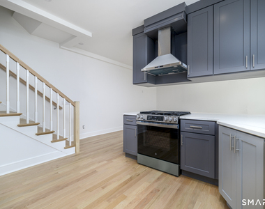 1911 Summer Street - Photo Thumbnail 10