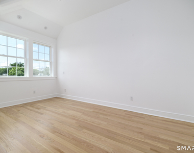 1911 Summer Street - Photo Thumbnail 17