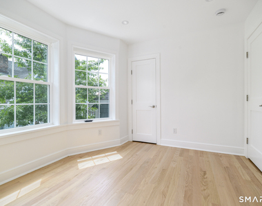 1911 Summer Street - Photo Thumbnail 12