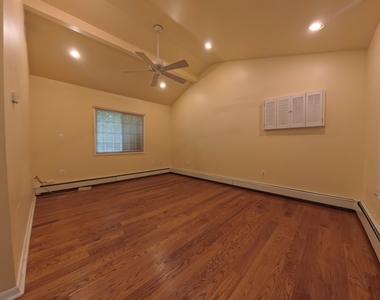 36 Derby Place - Photo Thumbnail 9
