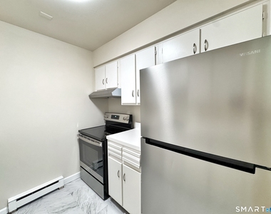 24 Ferris Avenue - Photo Thumbnail 2