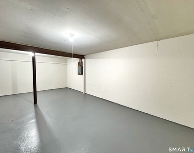 24 Ferris Avenue - Photo Thumbnail 13