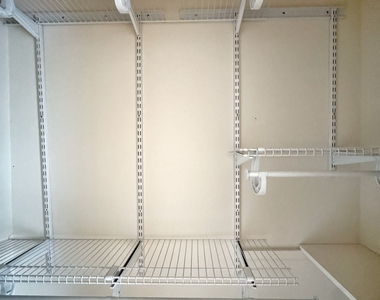 24 Ferris Avenue - Photo Thumbnail 7