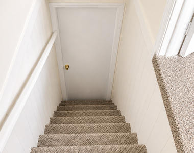 266 East Avenue - Photo Thumbnail 2