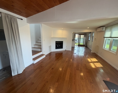 21 Stevens Street - Photo Thumbnail 3