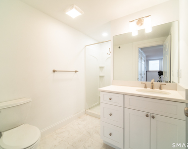 1154 Poquonnock Road - Photo Thumbnail 12