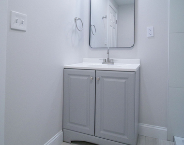 396 Chestnut Street - Photo Thumbnail 9