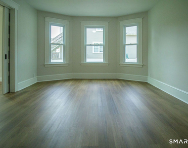 396 Chestnut Street - Photo Thumbnail 2
