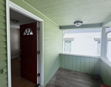 27 Soule Street - Photo Thumbnail 2