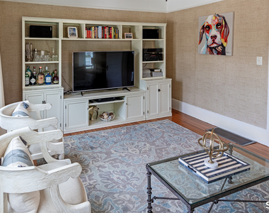 223 West Avenue - Photo Thumbnail 5