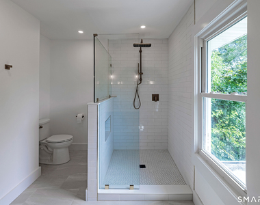 223 West Avenue - Photo Thumbnail 21