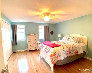 64 East Gate Lane - Photo Thumbnail 15