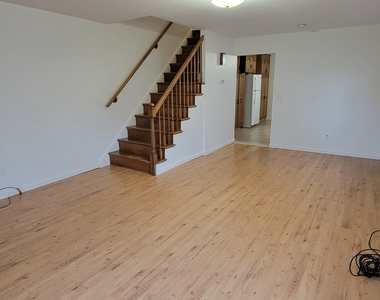 408 South Street - Photo Thumbnail 3