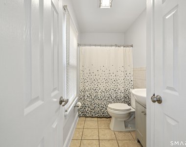 14 Plymouth Avenue - Photo Thumbnail 18