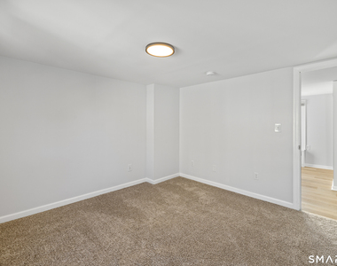 14 Plymouth Avenue - Photo Thumbnail 27