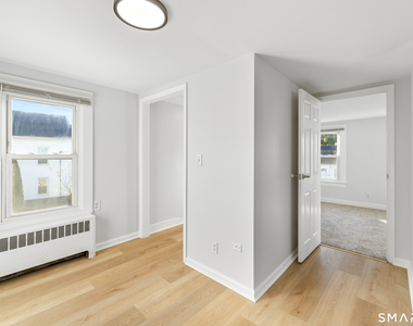 14 Plymouth Avenue - Photo Thumbnail 20