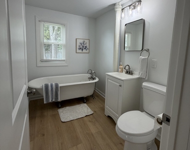 70 Cottage Road - Photo Thumbnail 14
