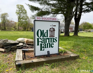 114 Old Farms Lane - Photo Thumbnail 13