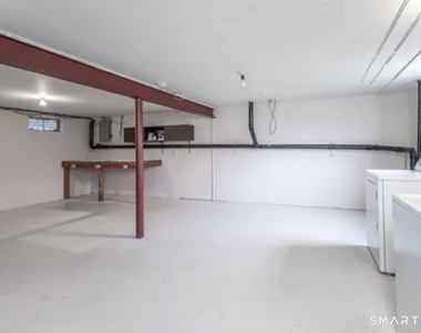 114 Old Farms Lane - Photo Thumbnail 9